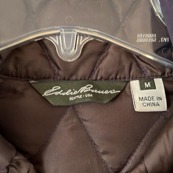 Eddie Bauer Goose Down Quilted Jacket Size M Navy Snap Closure Front Pockets - Picture 4 of 16